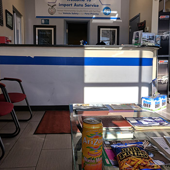 Import Auto Service - Alexandria | Waiting area 1